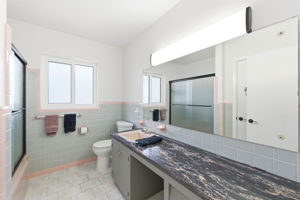 Interiors (19)