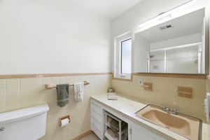 Interiors (22)