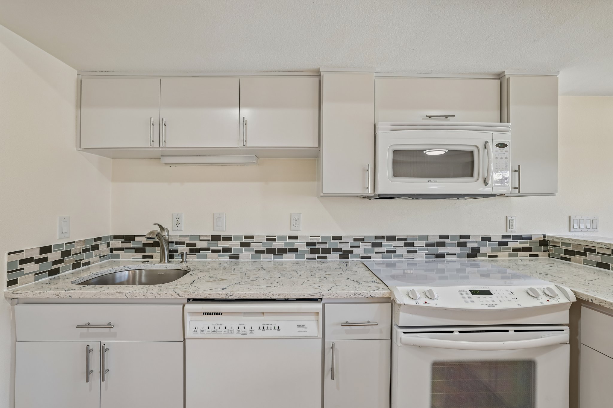 1727 NW Ogden St-S1407-018.jpg