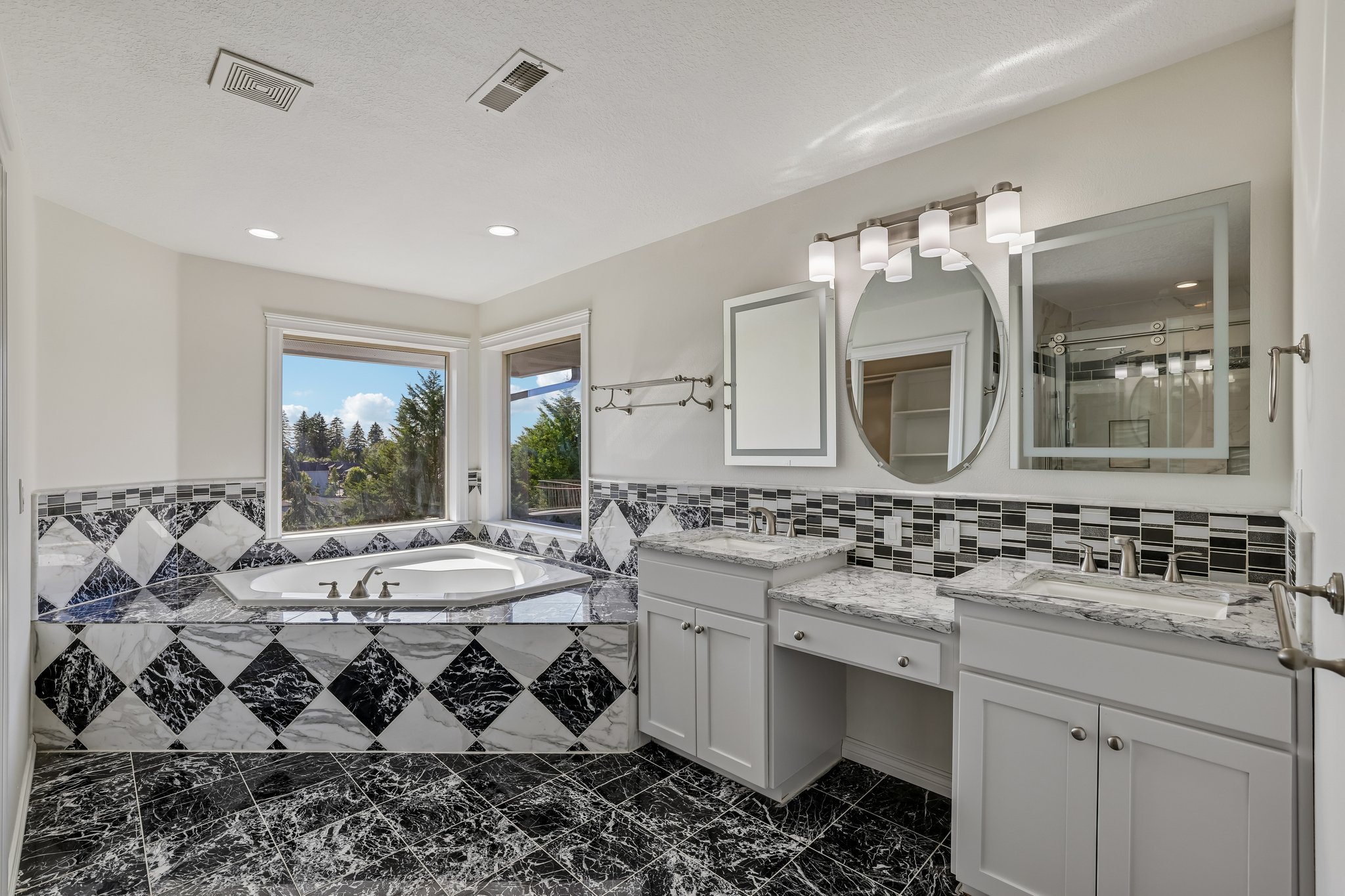 1727 NW Ogden St-S1407-027.jpg