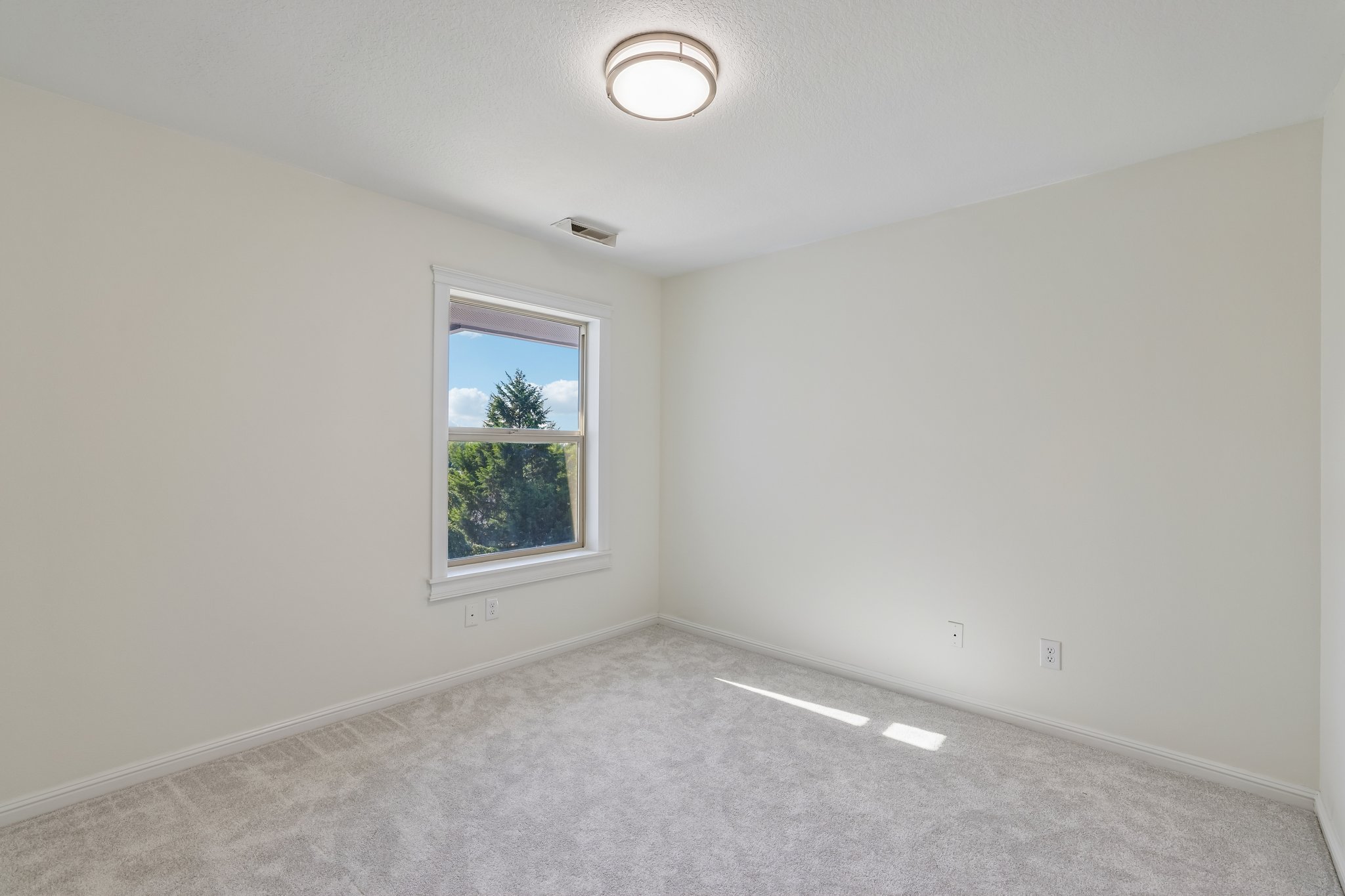 1727 NW Ogden St-S1407-034.jpg
