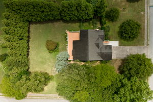 Corner Lot