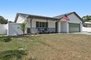 W Lagoon Cir-S1610-002.jpg
