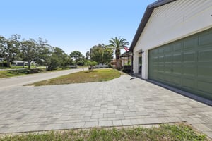 W Lagoon Cir-S1610-004.jpg