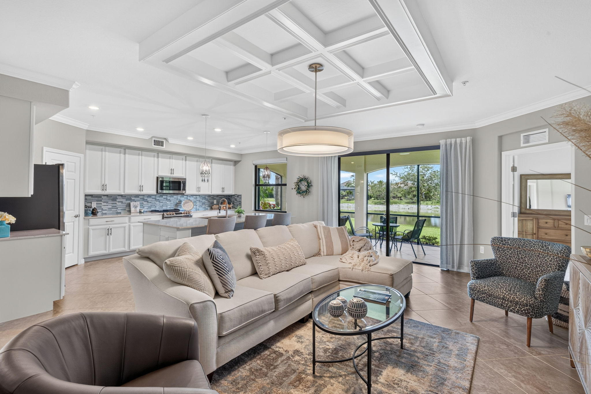 Living Room 4