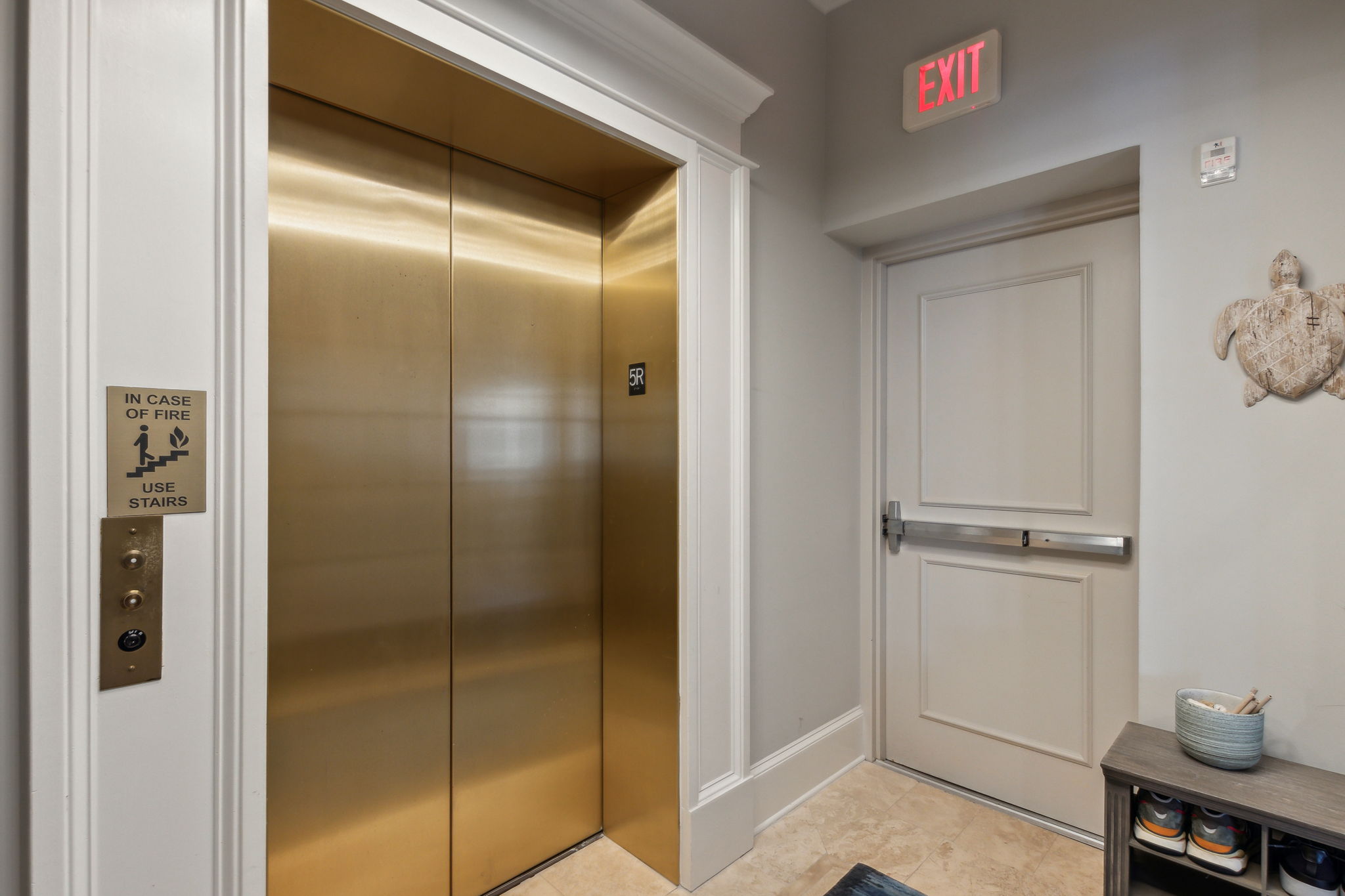 Private Elevator Foyer