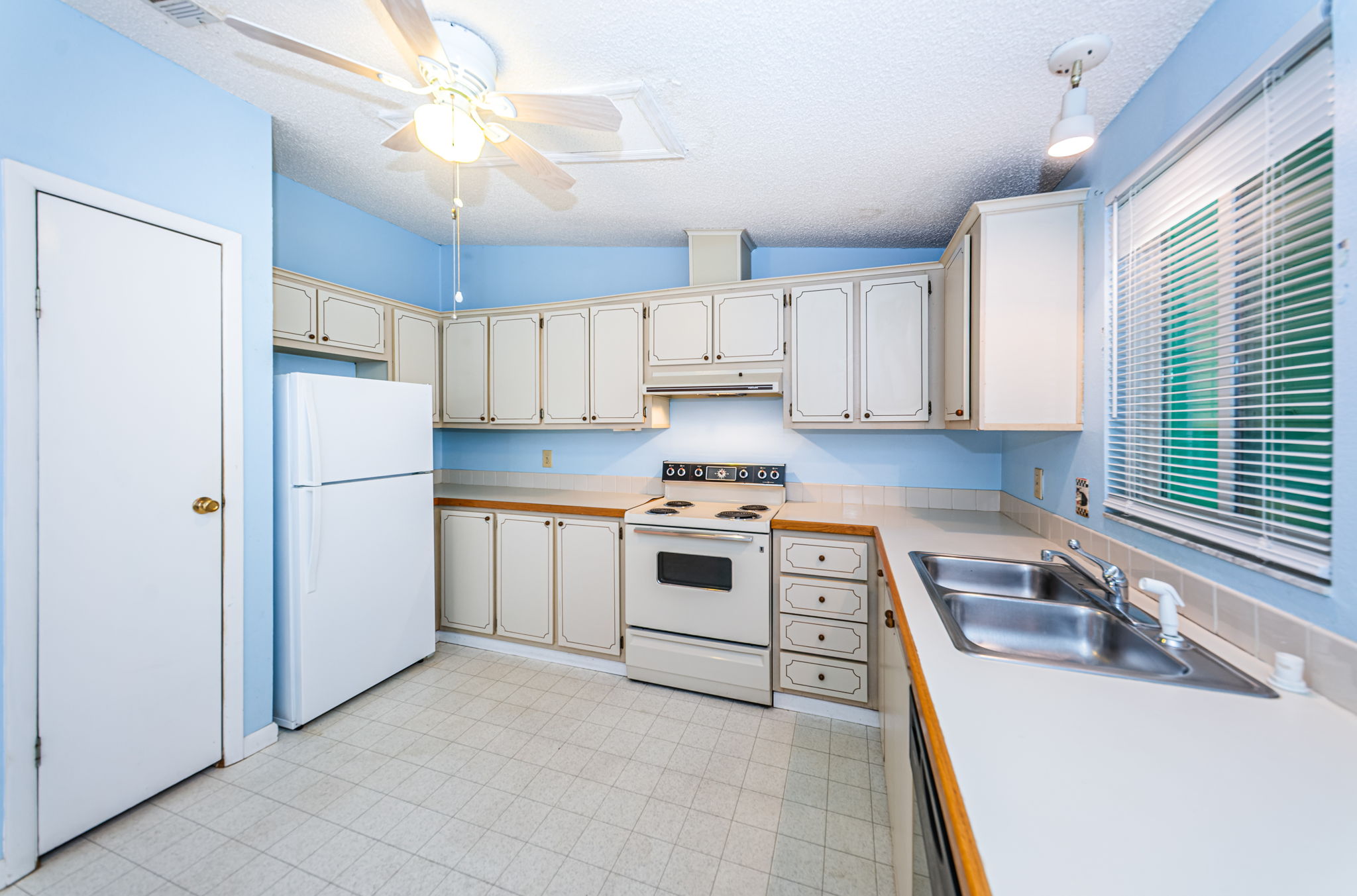 Kitchen2-3