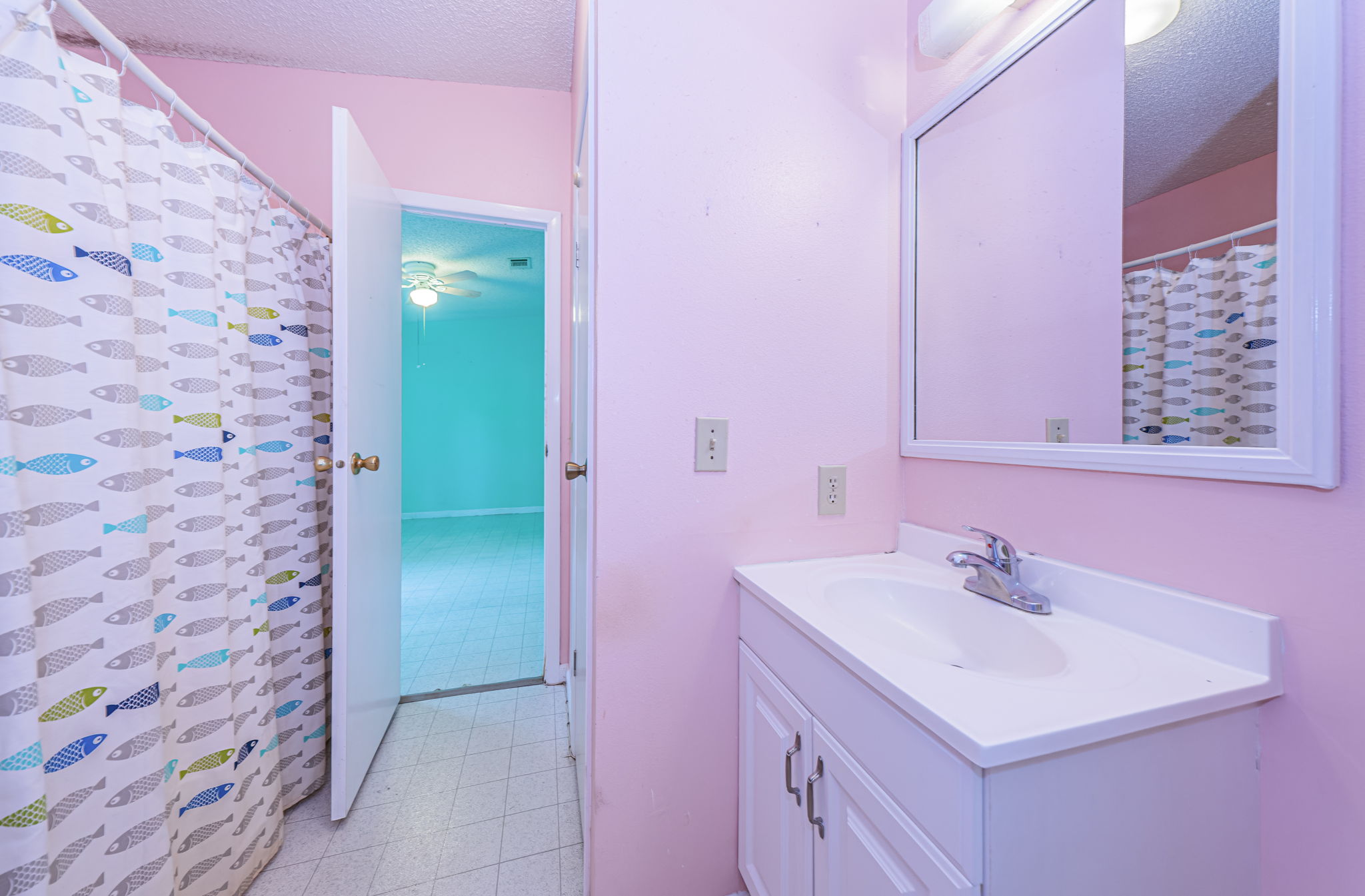 Guest Bathroom2a