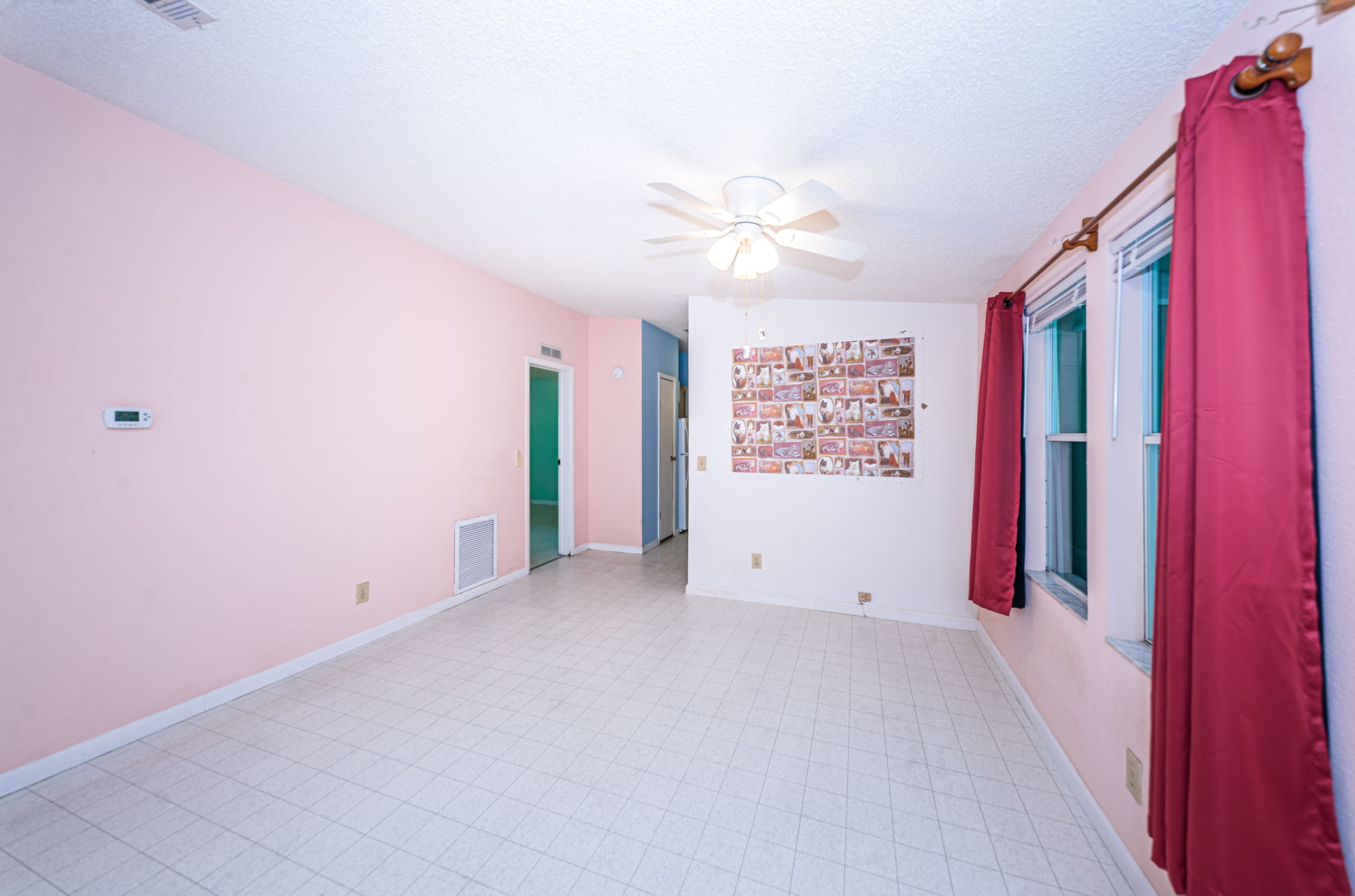 Dining Room3-3
