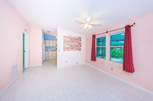 Dining Room4-3