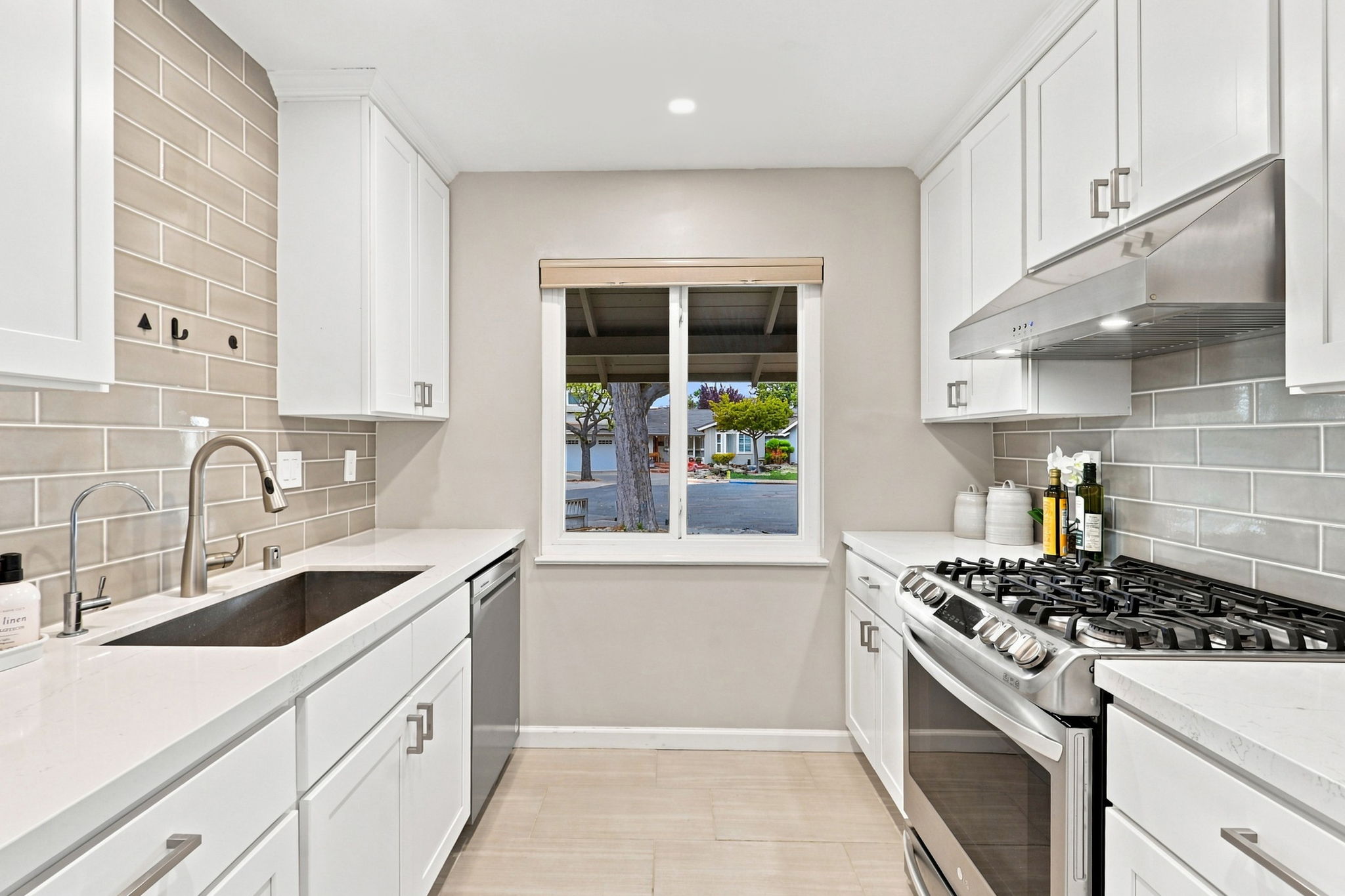 013_F8_1729 Jeffery Ct