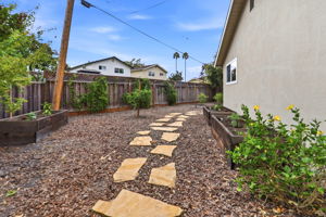 043_F8_1729 Jeffery Ct