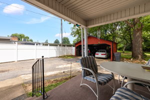 1729 S Scales Sr-26