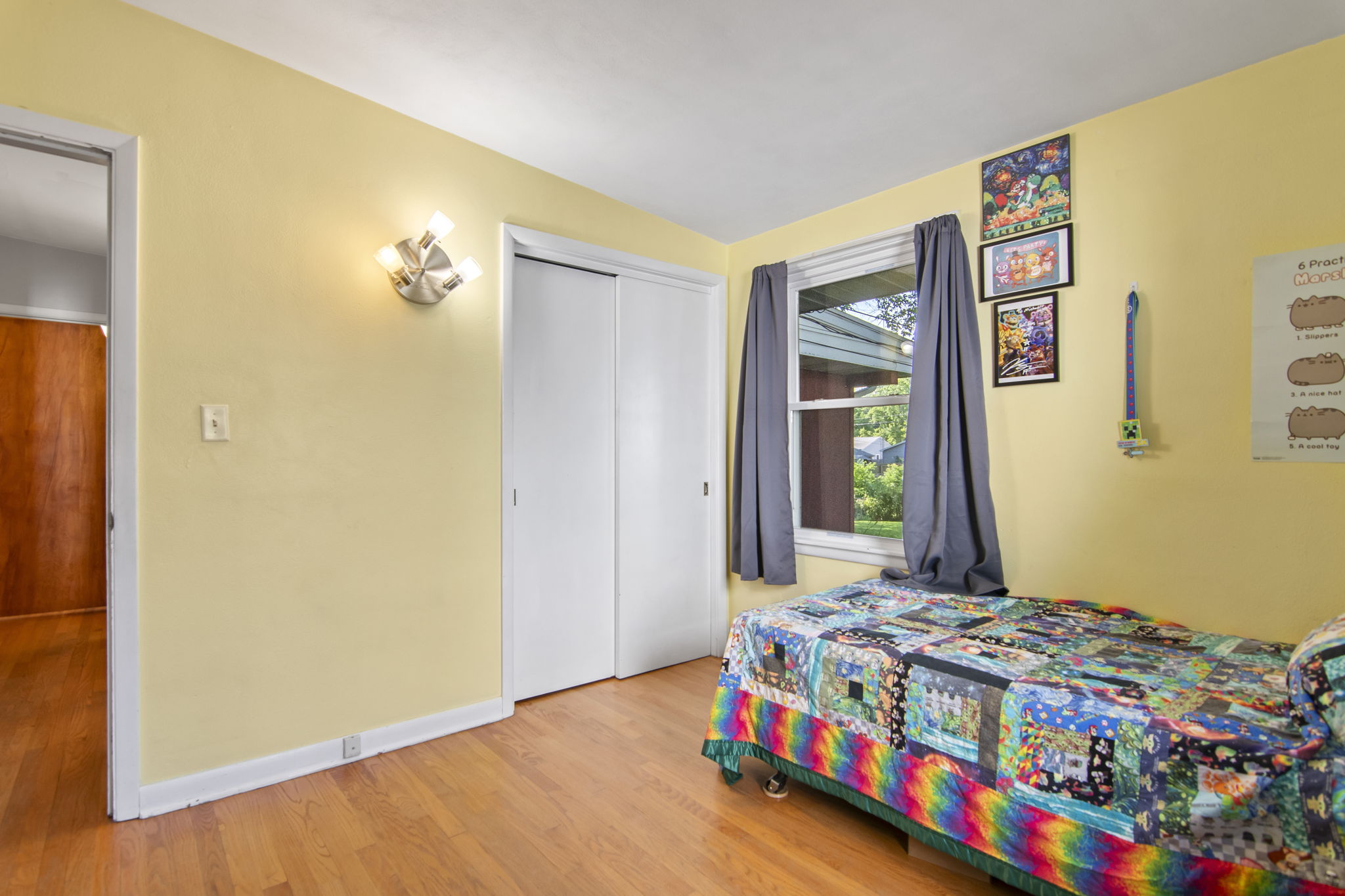 Bedroom