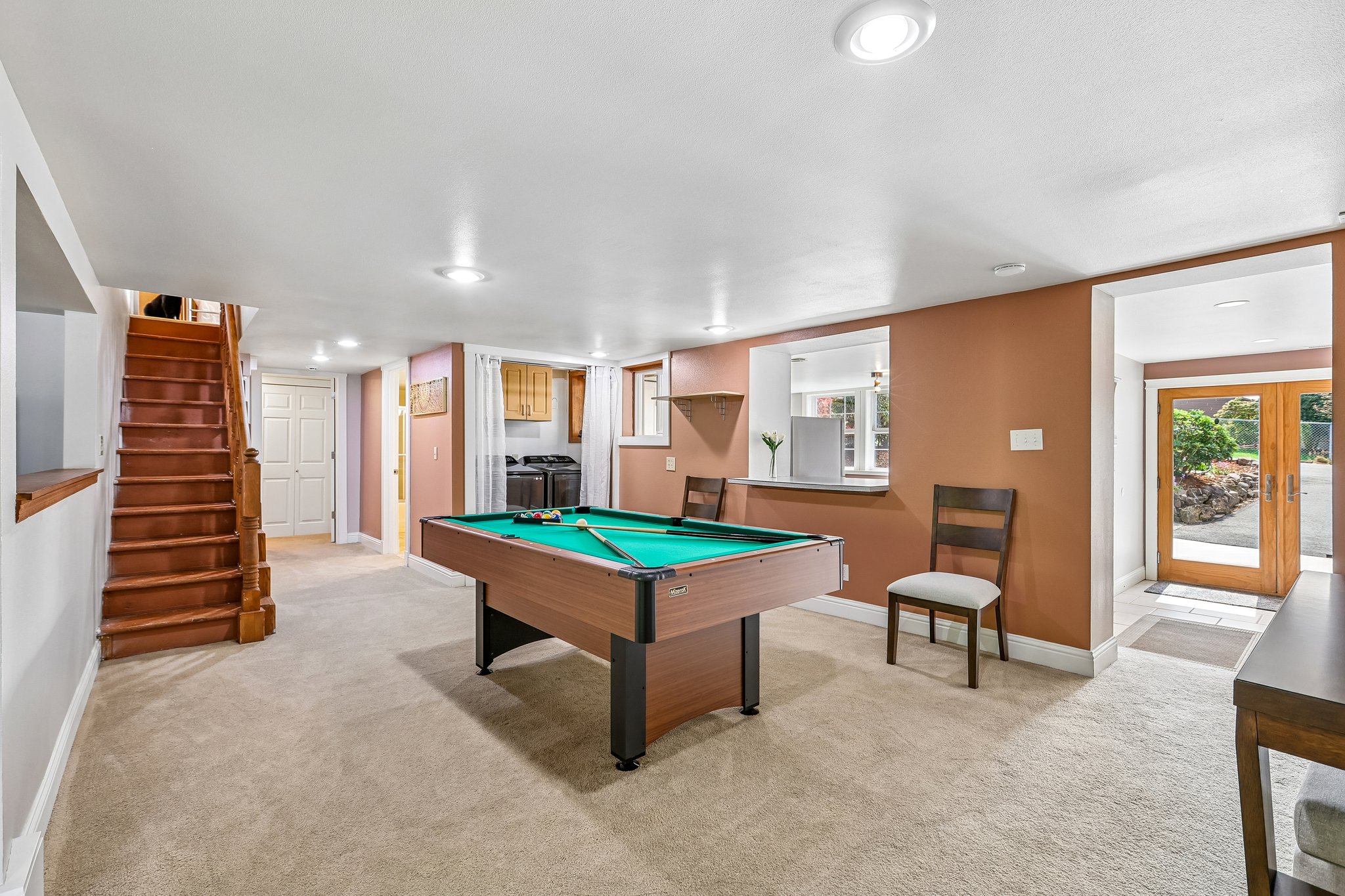 Lake View Blvd-S2404-014.jpg