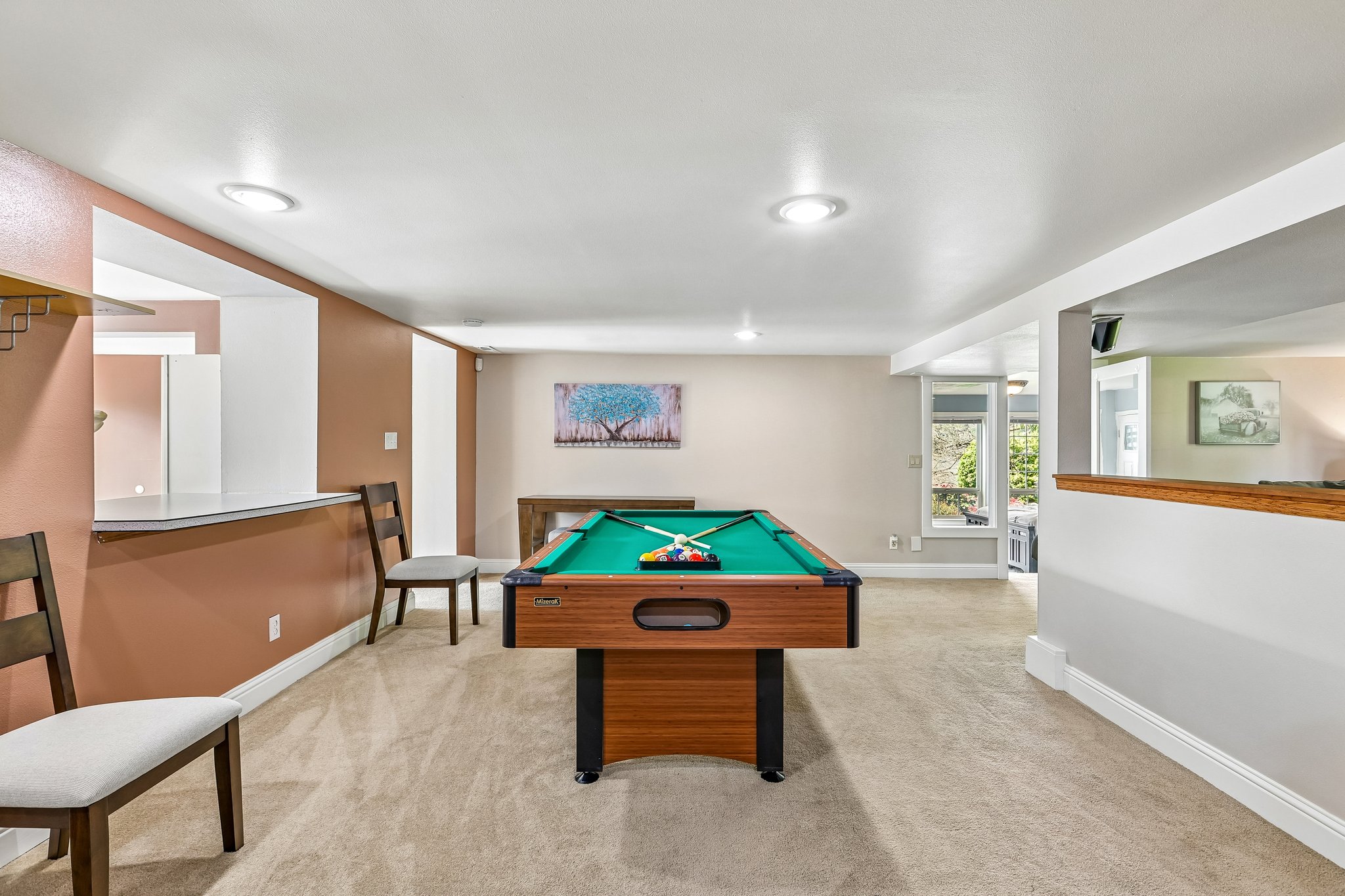 Lake View Blvd-S2404-015.jpg