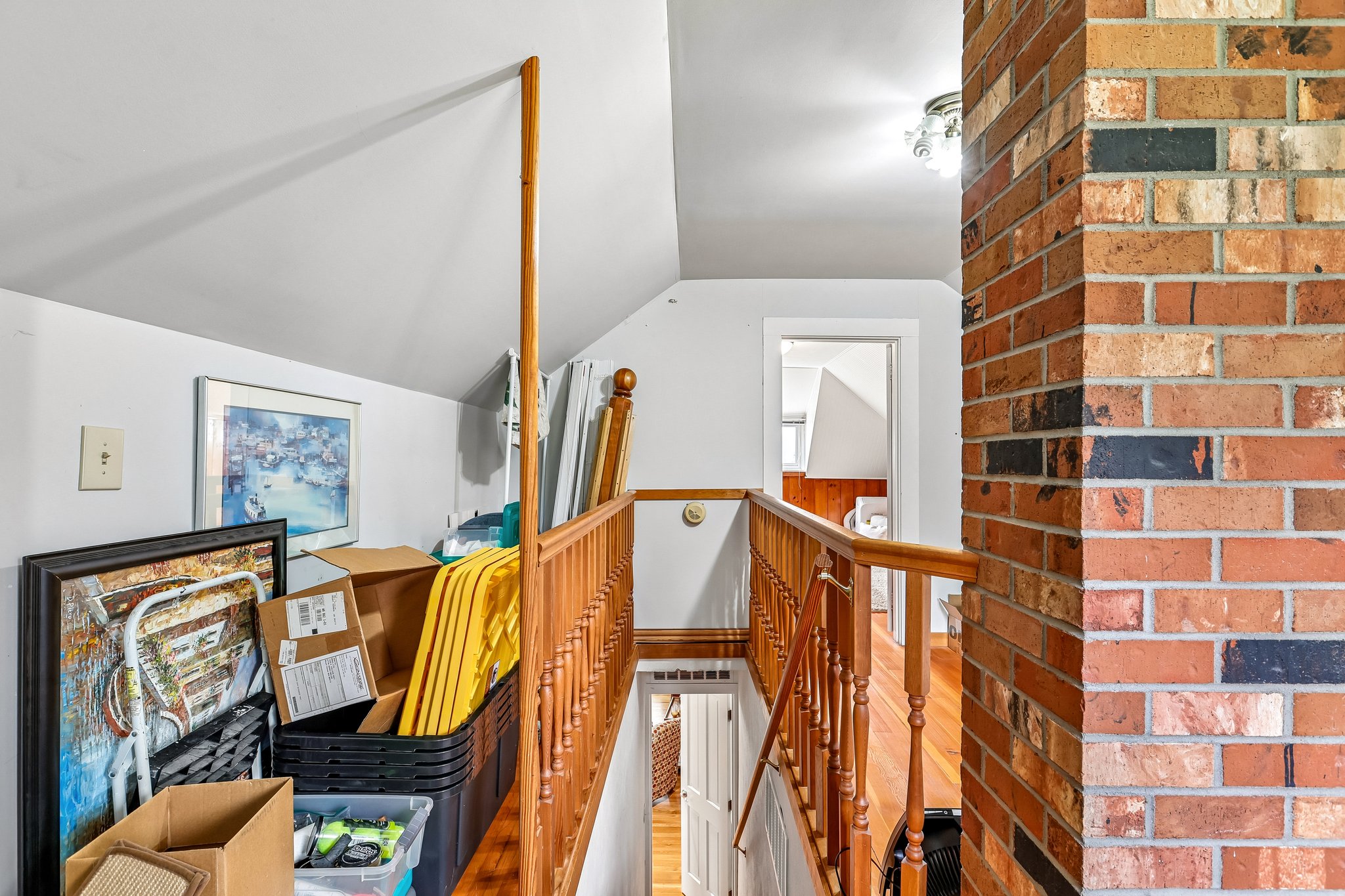 Lake View Blvd-S2404-059.jpg