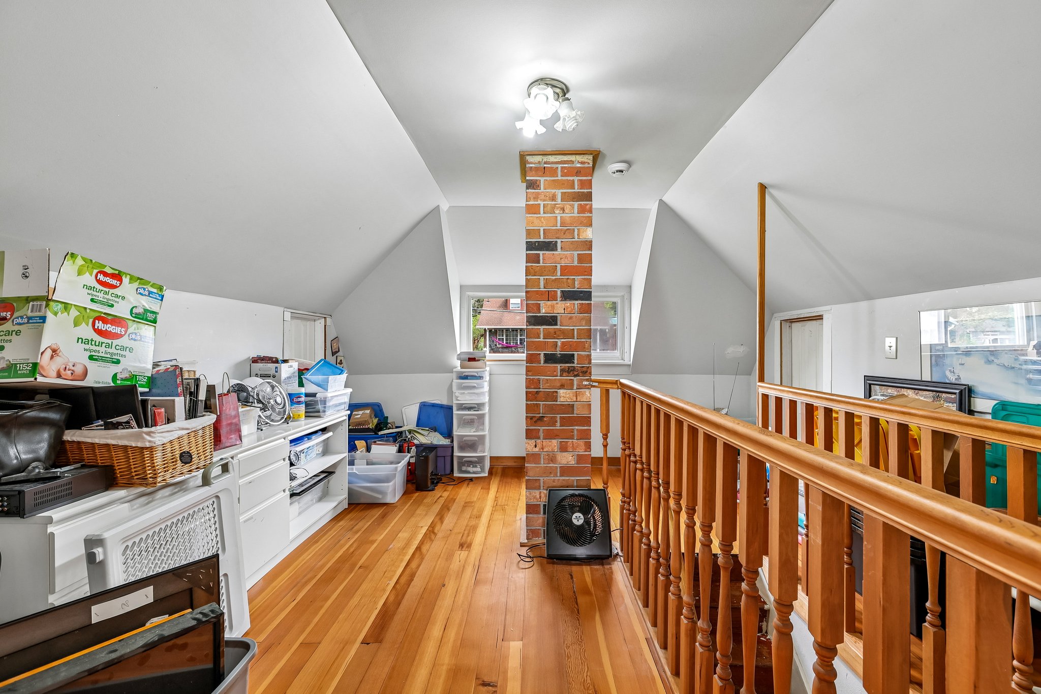 Lake View Blvd-S2404-060.jpg