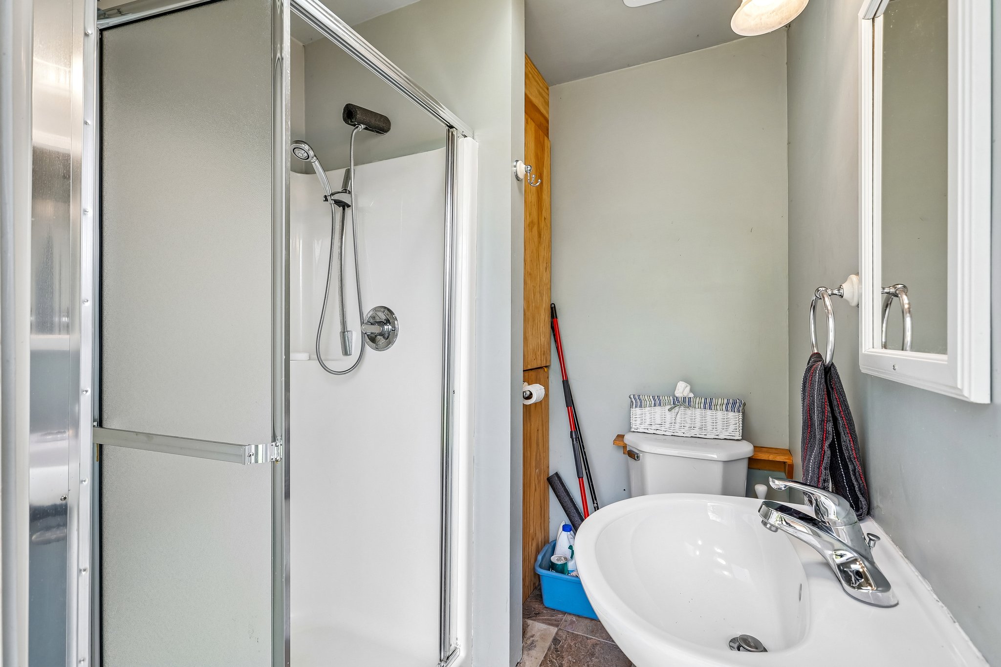 Lake View Blvd-S2404-063.jpg