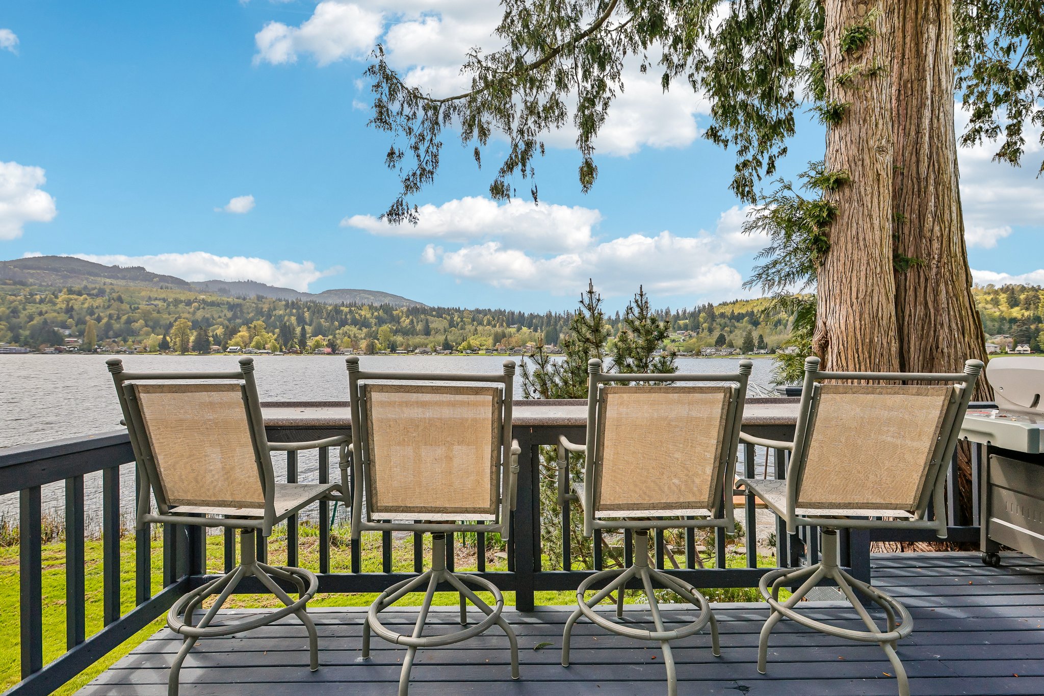 Lake View Blvd-S2404-069.jpg