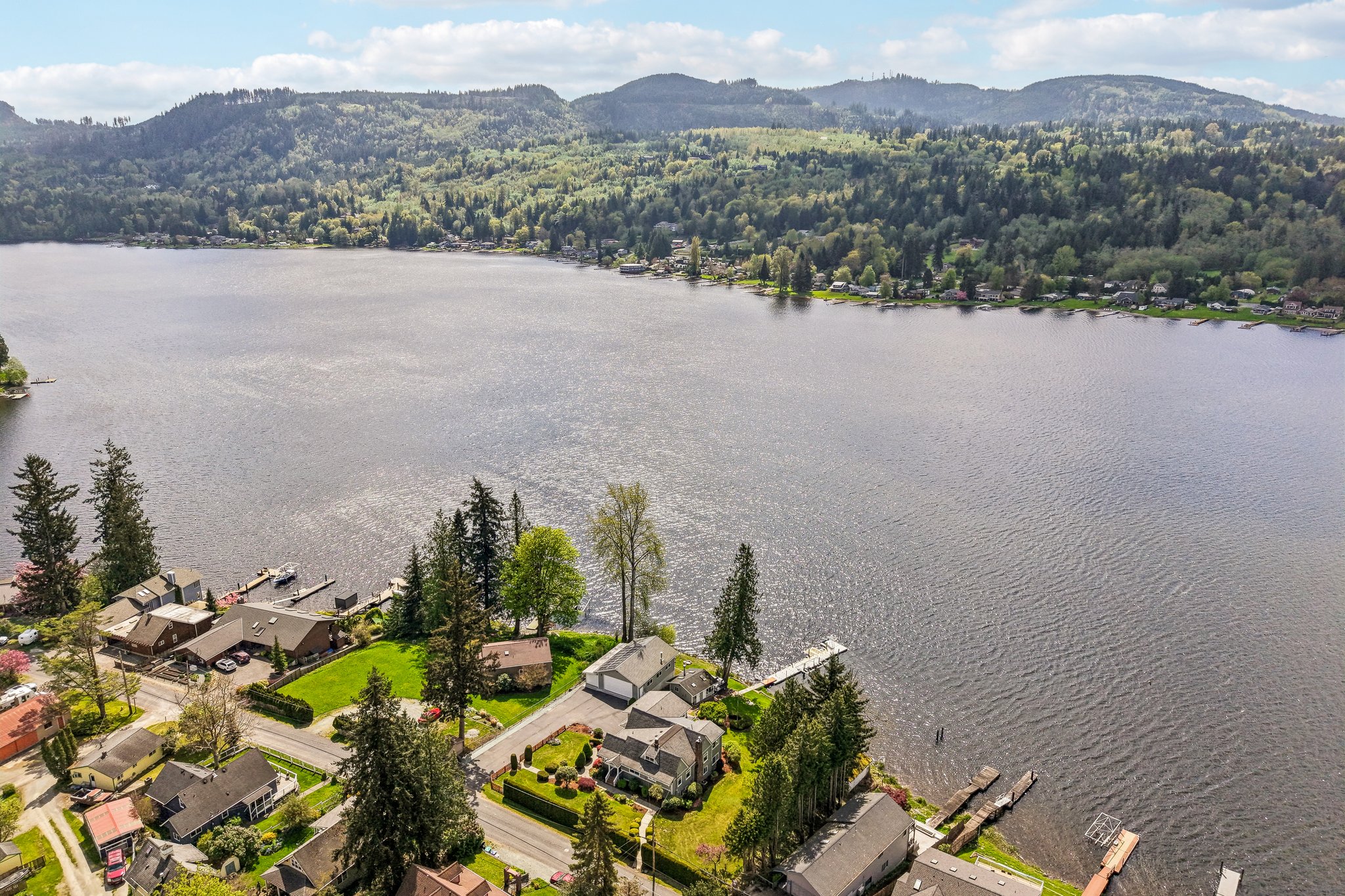 Lake View Blvd-S2404-080.jpg