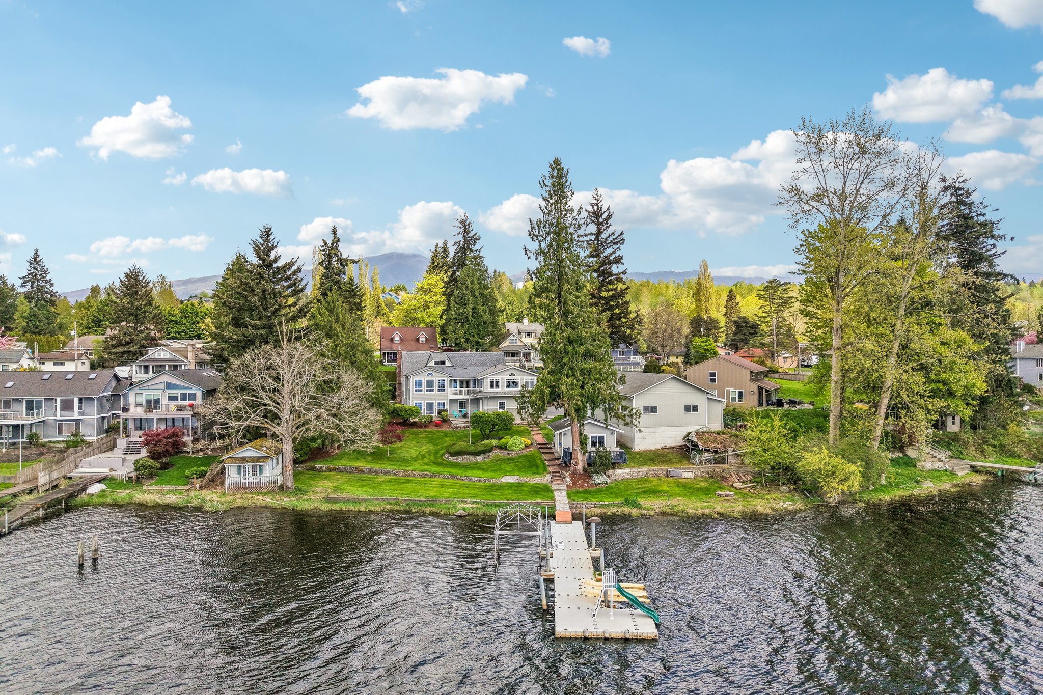 Lake View Blvd-S2404-094.jpg