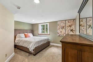 Lake View Blvd-S2404-018.jpg