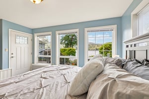 Lake View Blvd-S2404-023.jpg