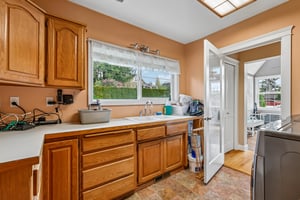 Lake View Blvd-S2404-028.jpg