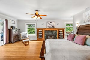 Lake View Blvd-S2404-035.jpg