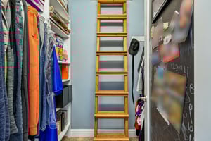 Lake View Blvd-S2404-045.jpg