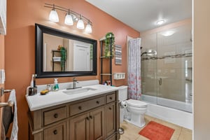 Lake View Blvd-S2404-047.jpg