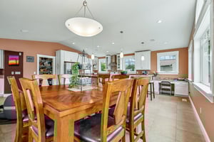 Lake View Blvd-S2404-055.jpg