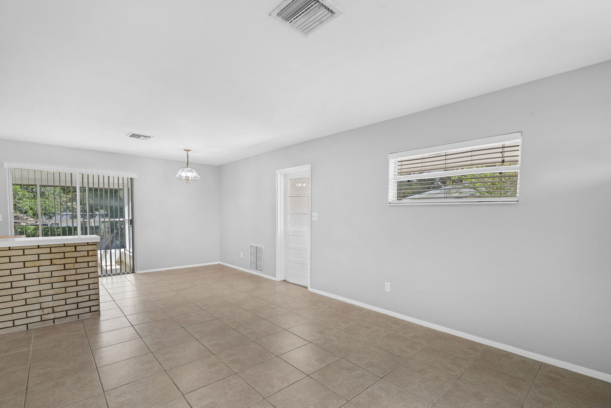 173 Alhambra Ave-Altamonte Springs, FL 32714 - 12
