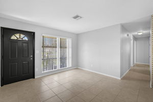 173 Alhambra Ave-Altamonte Springs, FL 32714 - 10