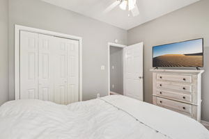 Freeman Forest Dr-L2109-017