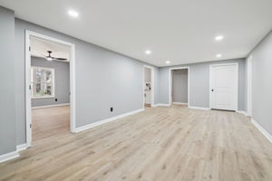 Freeman Forest Dr-L2109-030