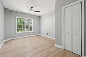 Freeman Forest Dr-L2109-032