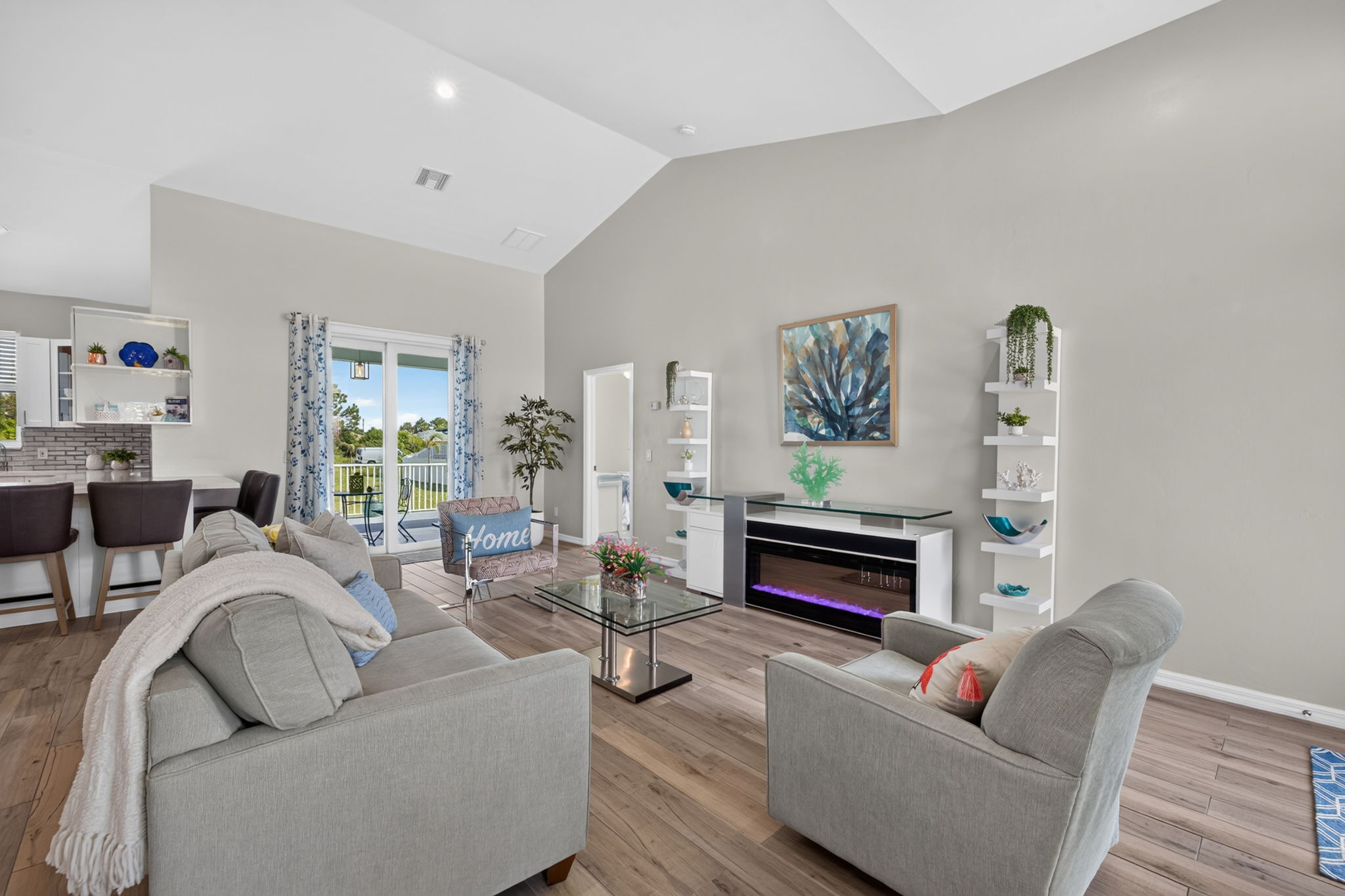 Living Room 1 of 6