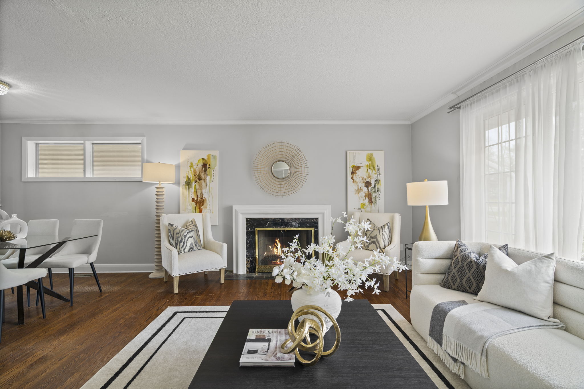 173 Rathburn Rd Toronto, ON M9B 2L2