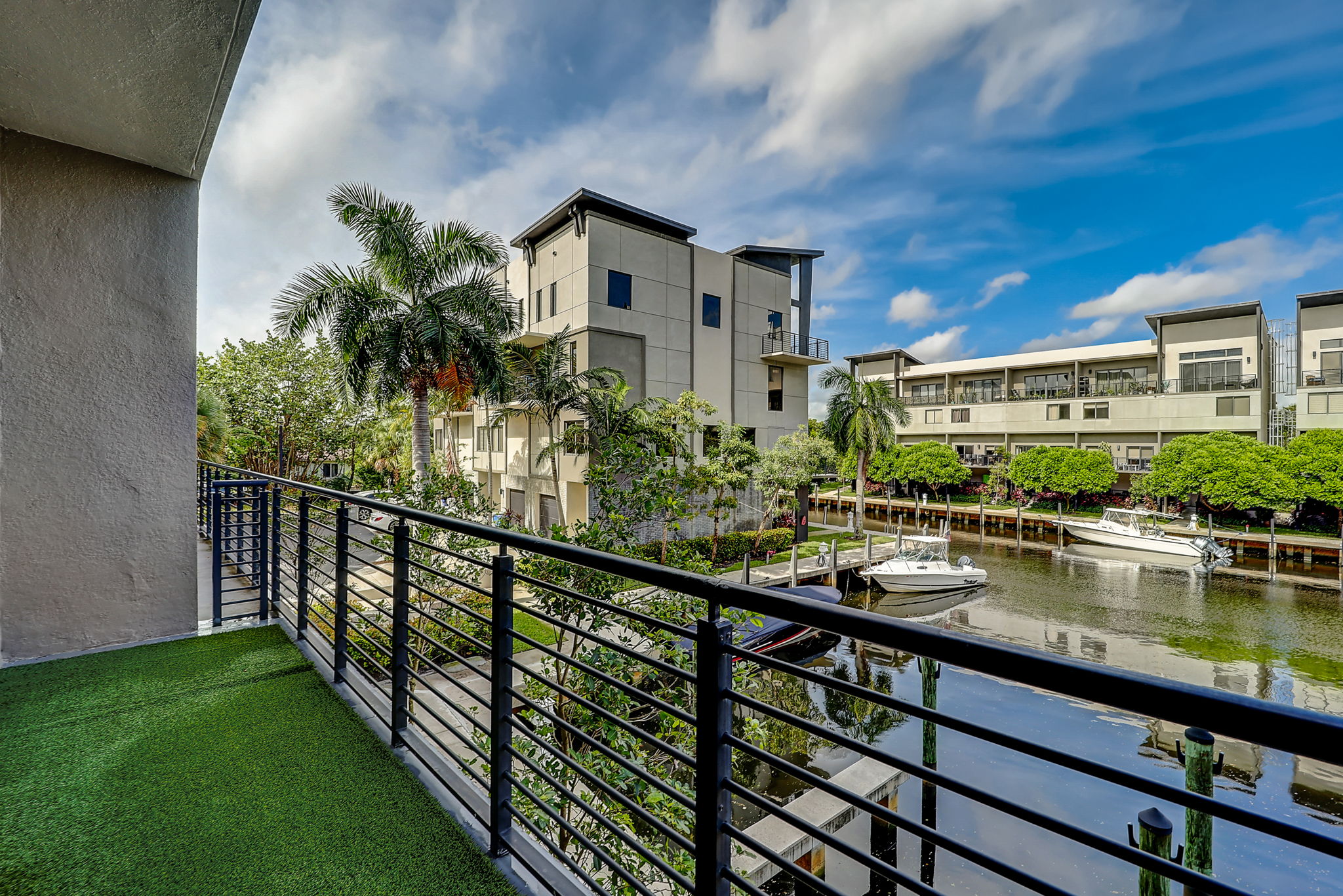 SE 1st Cir-053