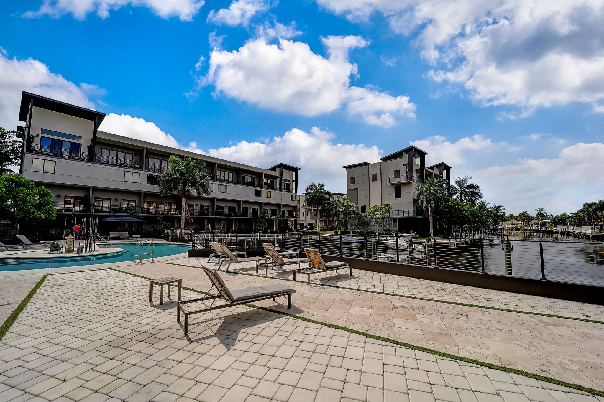 SE 1st Cir-065