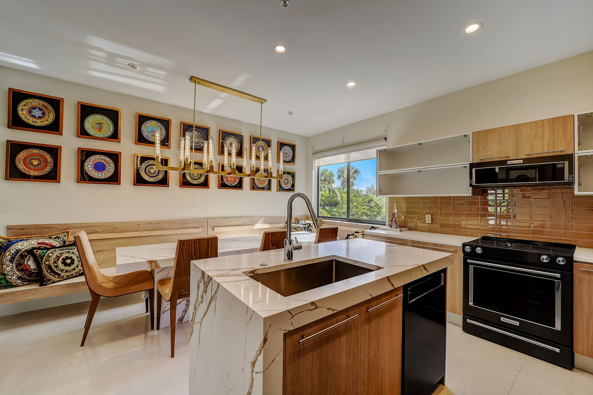 SE 1st Cir-021