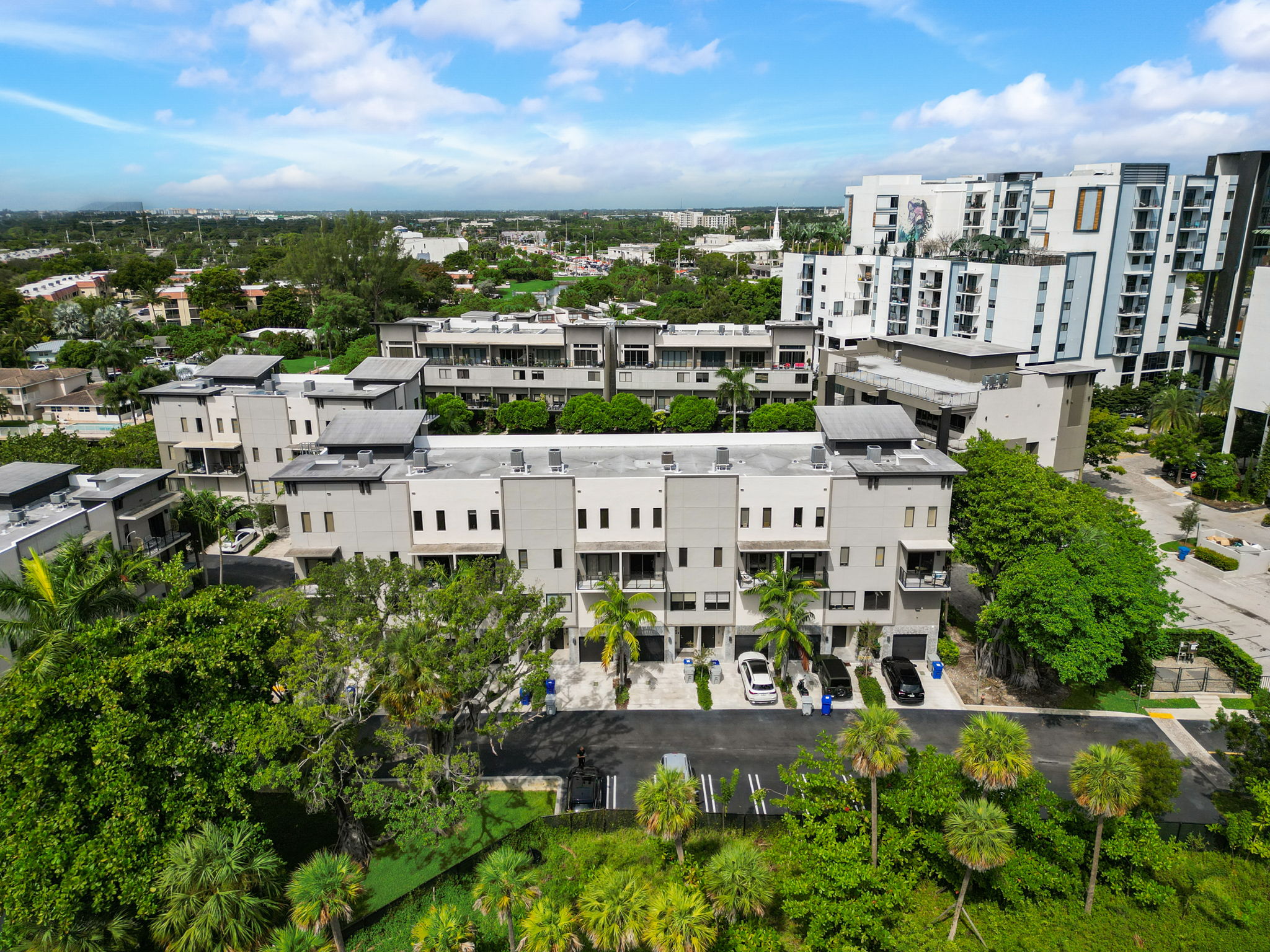 SE 1st Cir-079