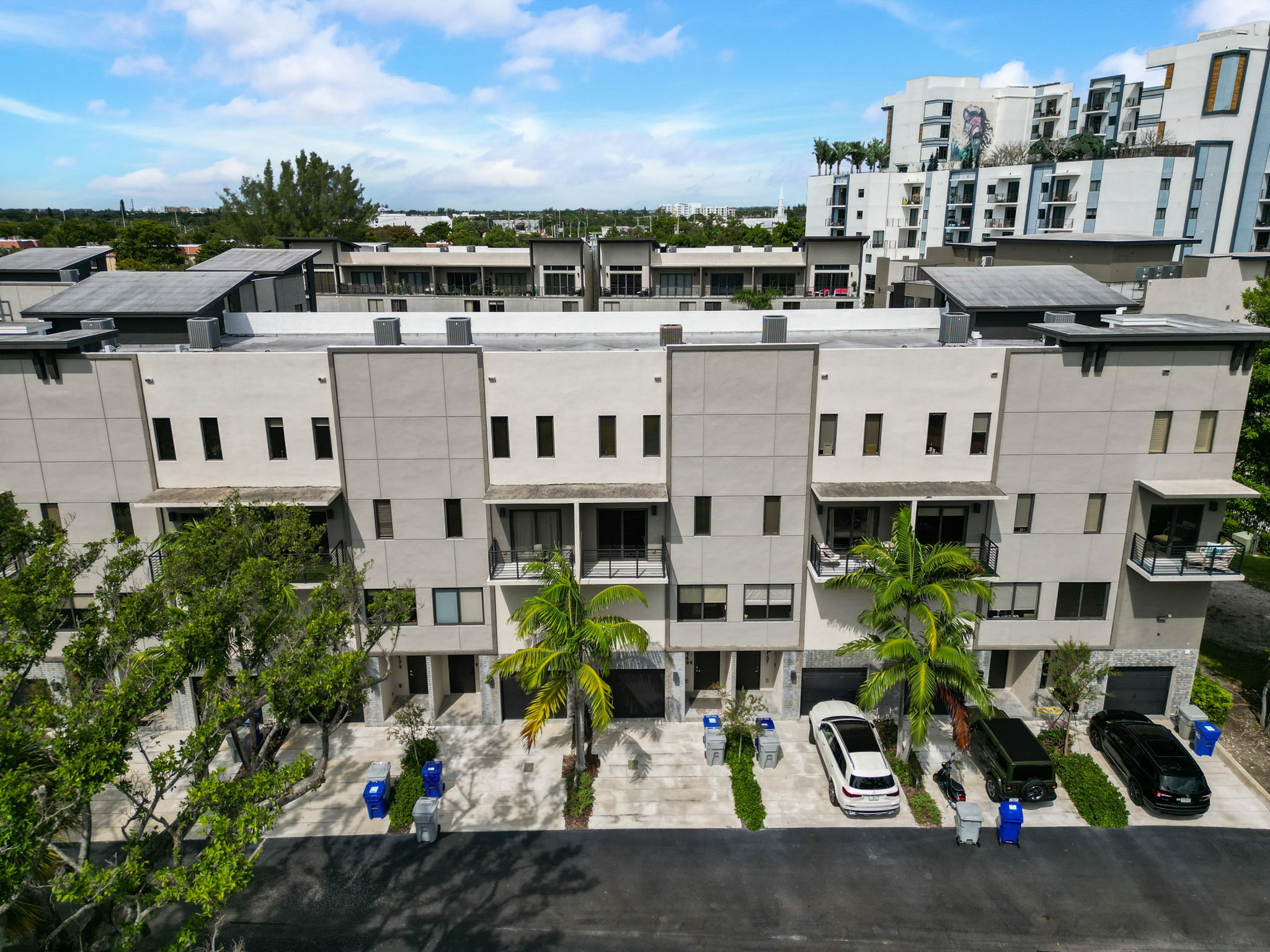 SE 1st Cir-078