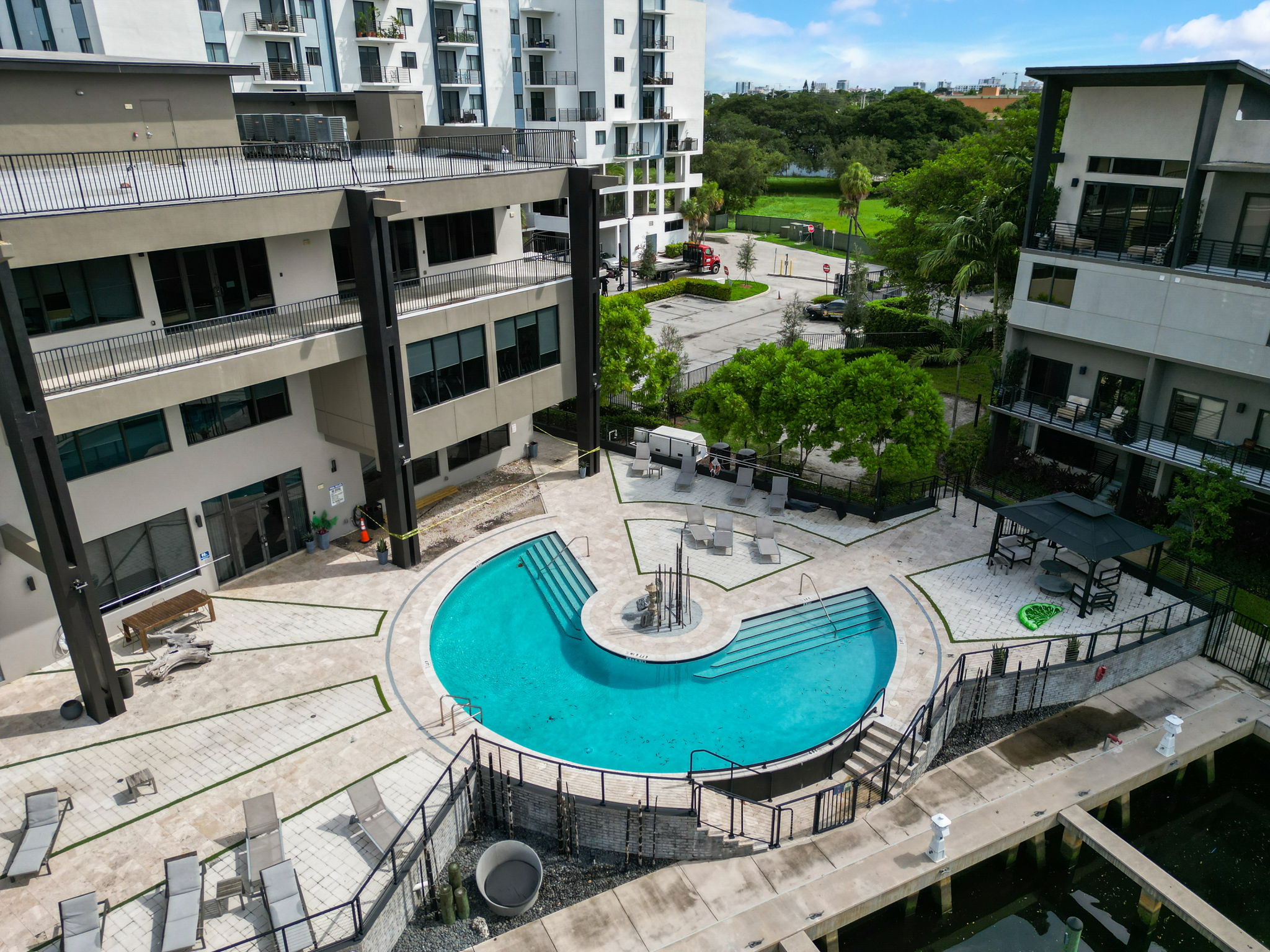 SE 1st Cir-077