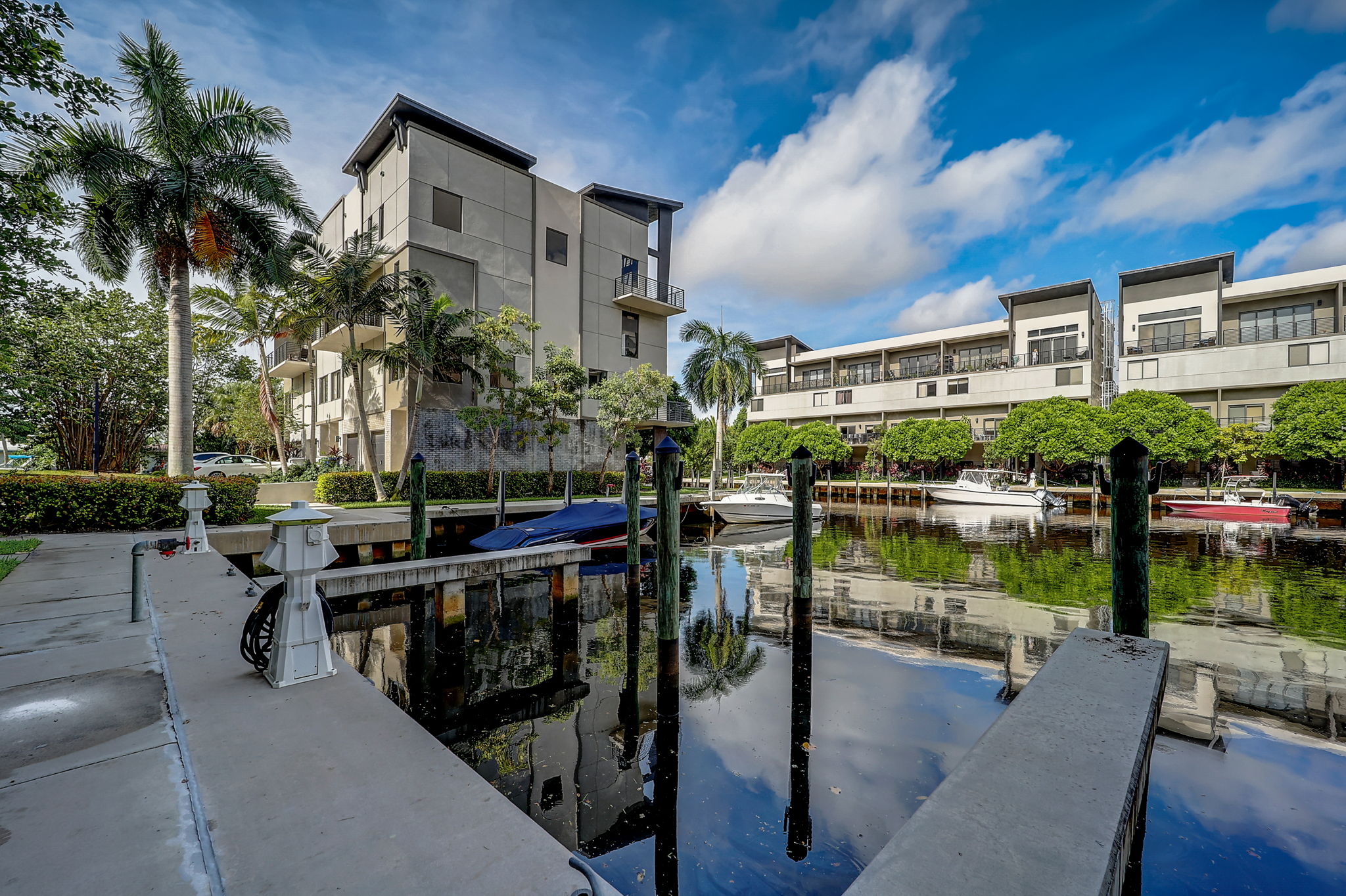 SE 1st Cir-067