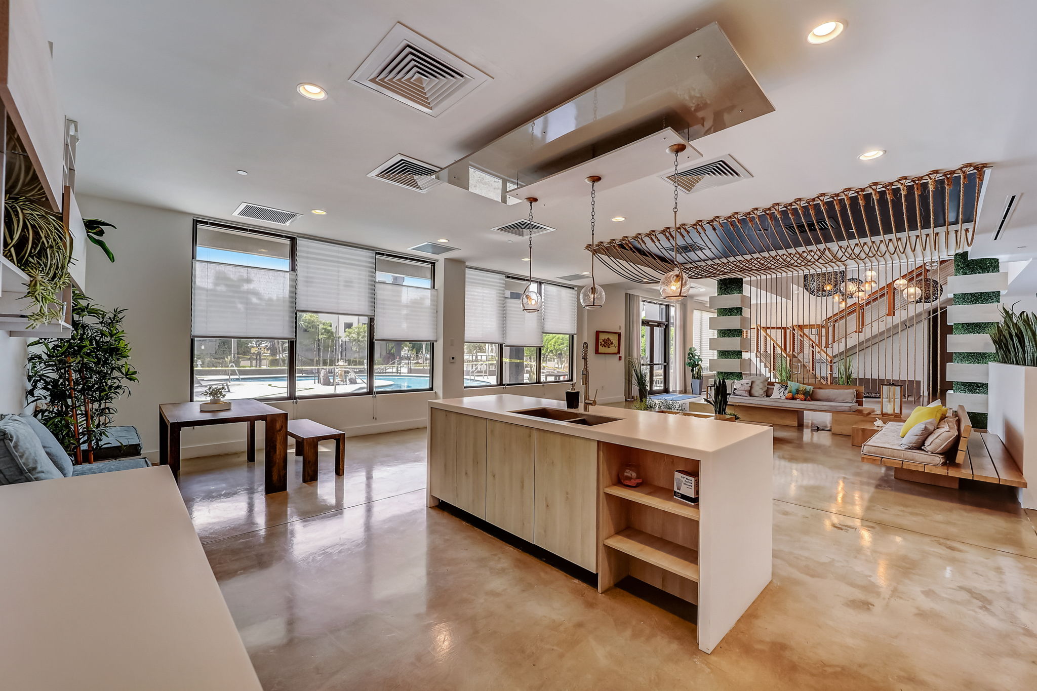 SE 1st Cir-047