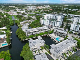 SE 1st Cir-081