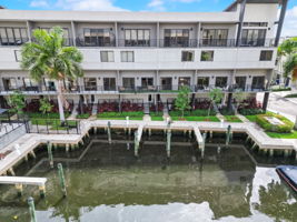 SE 1st Cir-073